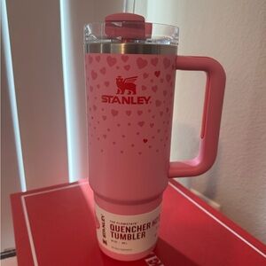 Stanley Pink Quencher H2.0 Tumbler 30 oz